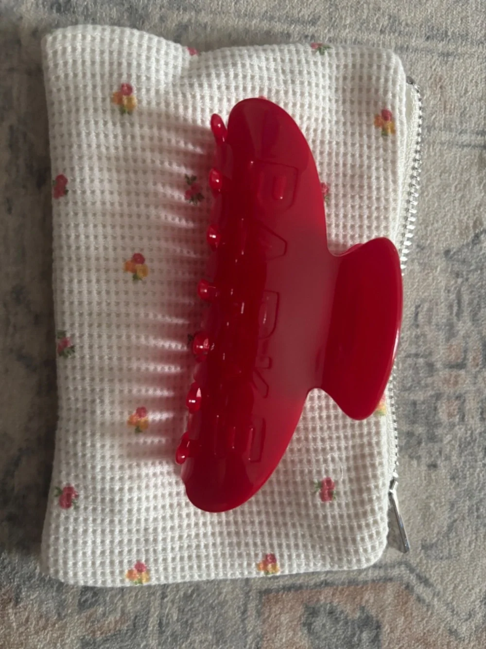 Parke claw clip in Ruby